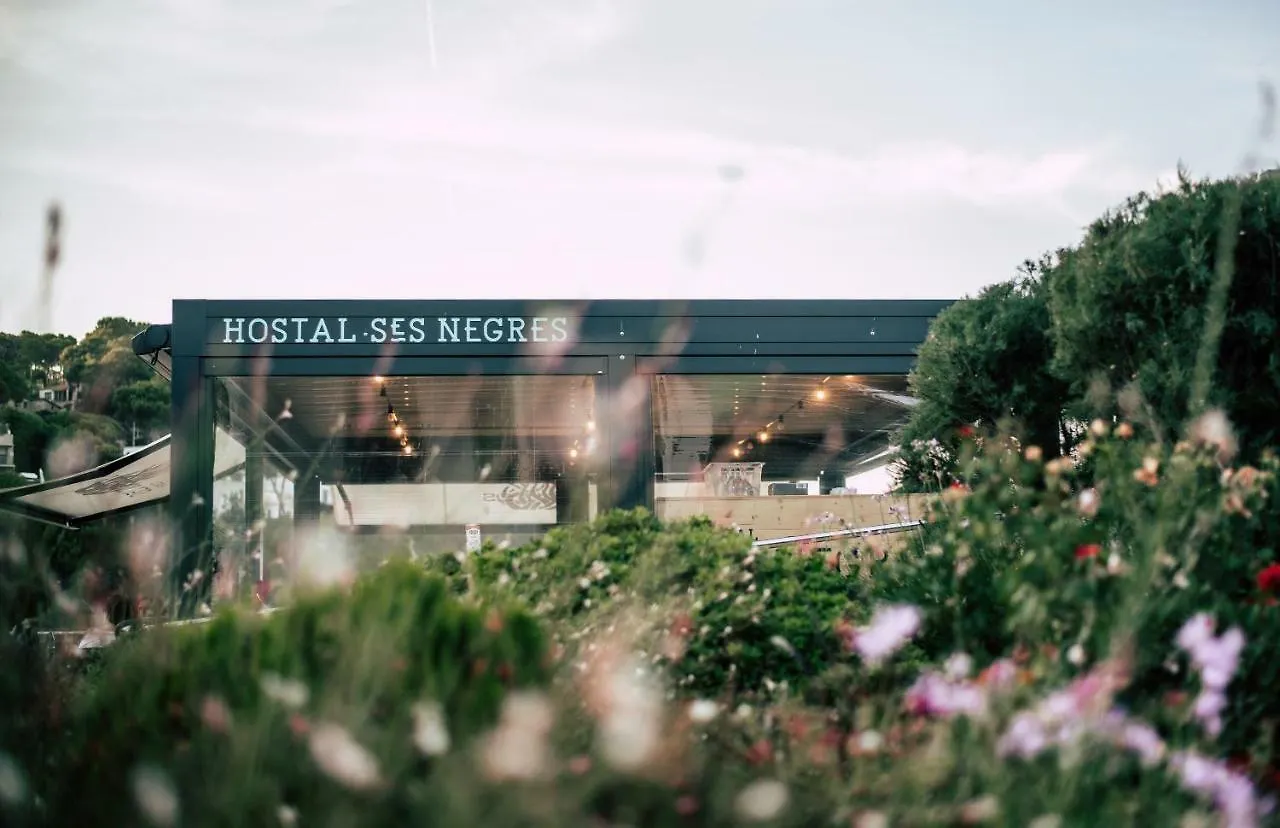 Hostal Ses Negres Begur